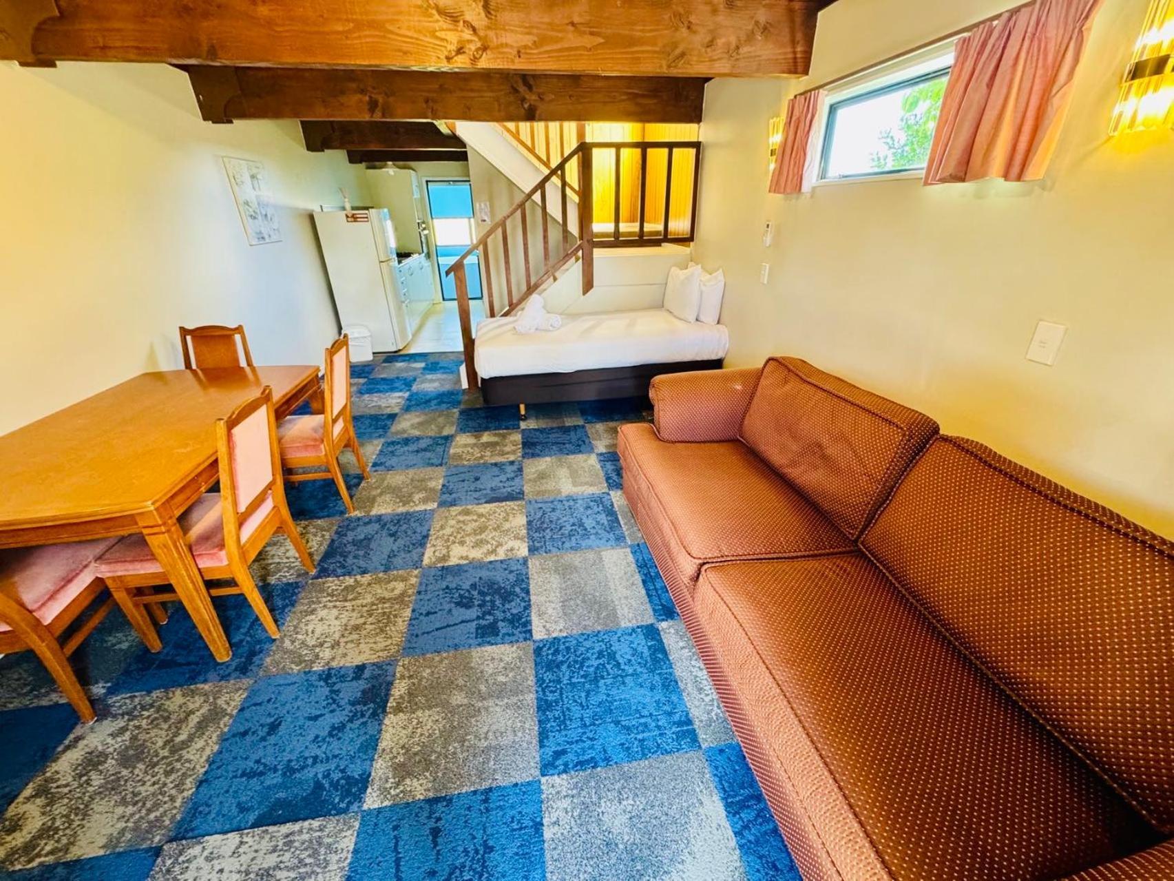 Apex On Fenton Motel Rotorua Exterior photo