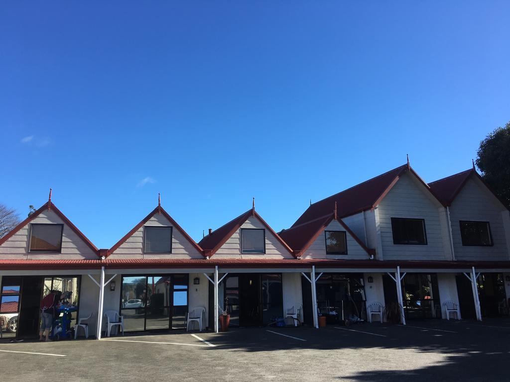 Apex On Fenton Motel Rotorua Exterior photo